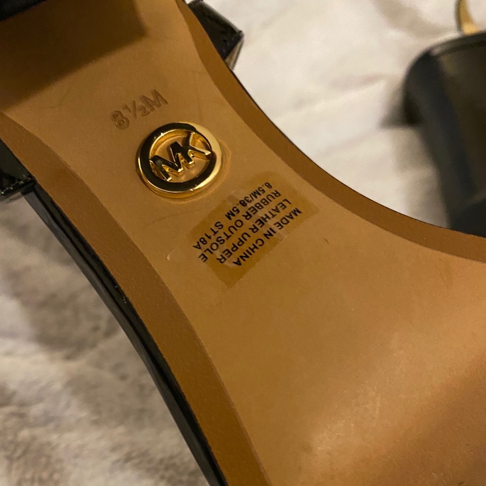 Michael Kors block strap heels - Picture 11 of 12